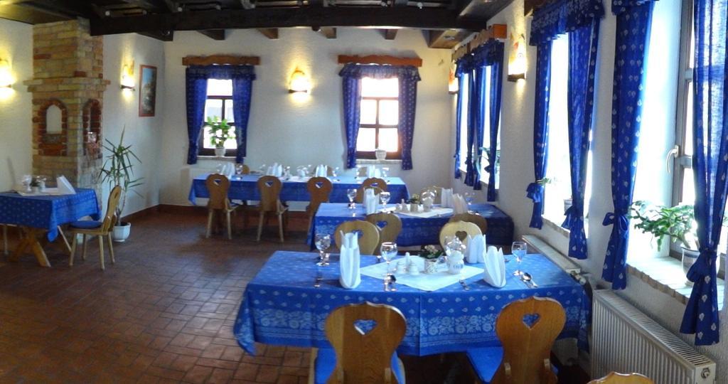 Hotel Szel Fiai Fogado Nyúl Exteriér fotografie